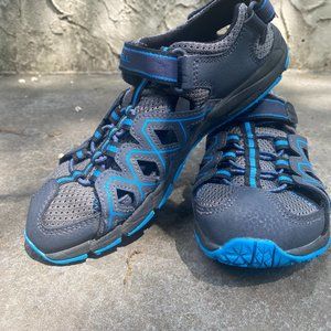 Merrell kids hydro quench sandals size 3 unisex